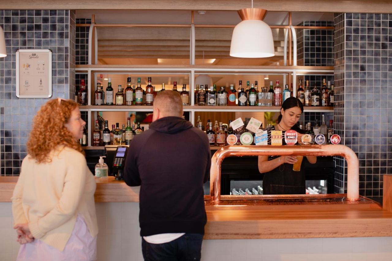 Nightcap At Hotel Victor Victor Harbor Exterior photo